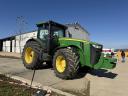 Марка: John Deere 8285R - AutoPower,Цена: ,Състояние: Трактор John Deer 8285R - AUTO POWER със спецификации:<br /><br />• Година - 2011г;<br />• Седалка Active Seat<br />• Мощност на двигателя - 320 к.с;<br />• Система за окачване на предния мост;<br />• Въздушна спирачна система;<br />• Климатик;<br />• Окачена кабина;<br />• Размер на предните гуми: 600/70R30;<br />• Състояние на предните гуми: 50%;<br />• Размер на задните гуми: 710/70R42;<br />• Състояние на задните гуми: 80%;<br />• Задвижващи колела: 4WD;<br /><br />*** В добро състояние.<br /><br />Наличен на базата ни в село Козаревец!